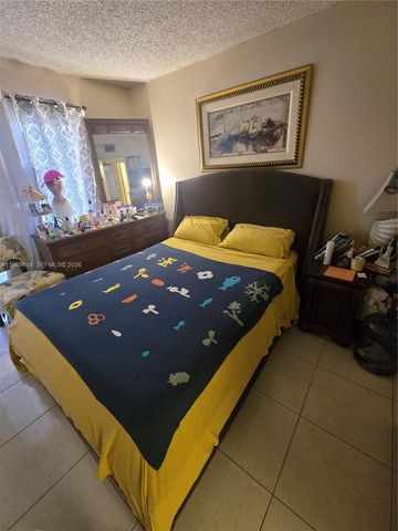 13500 SW 1st St 202U, Pembroke Pines, FL 33027