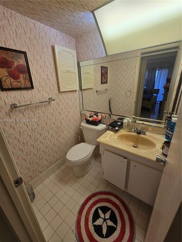 13500 SW 1st St 202U, Pembroke Pines, FL 33027