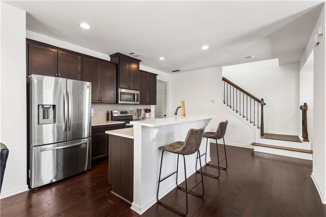 869 Venture Way SW, Atlanta, GA 30331