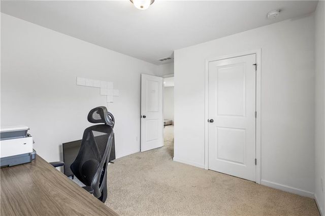 869 Venture Way SW, Atlanta, GA 30331