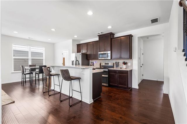 869 Venture Way SW, Atlanta, GA 30331