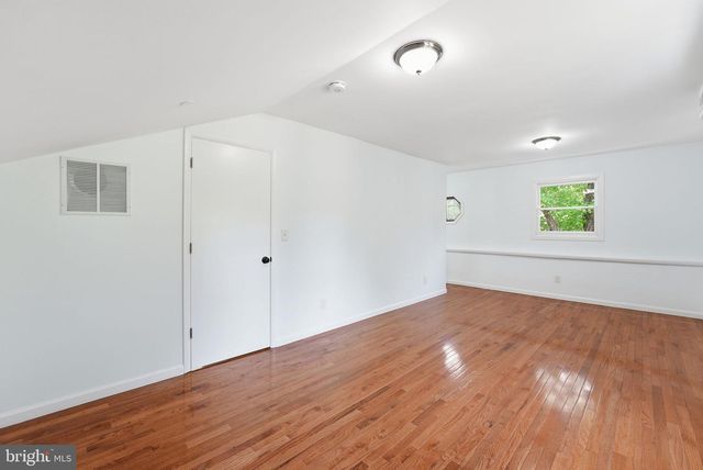 5715 TENNYSON ST, Riverdale, MD 20737