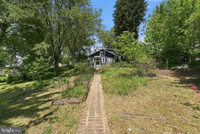 5715 TENNYSON ST, Riverdale, MD 20737