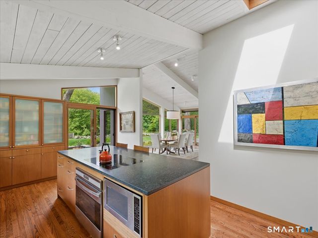 111 Tipping Rock Road, Stonington, CT 06378