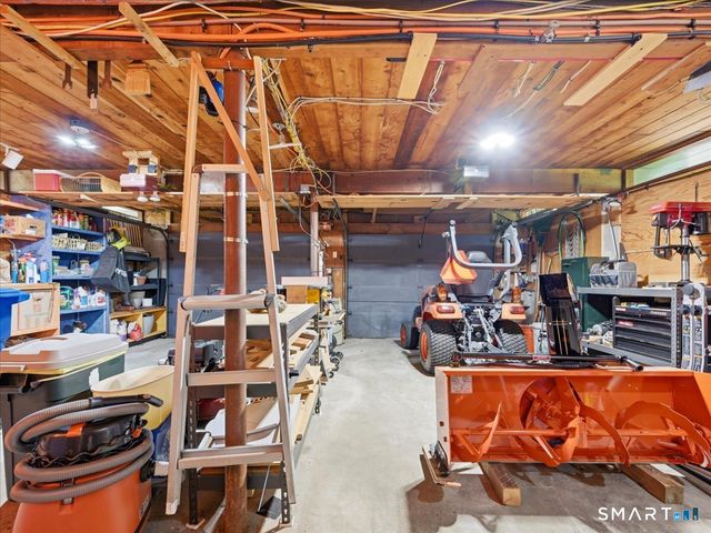 111 Tipping Rock Road, Stonington, CT 06378