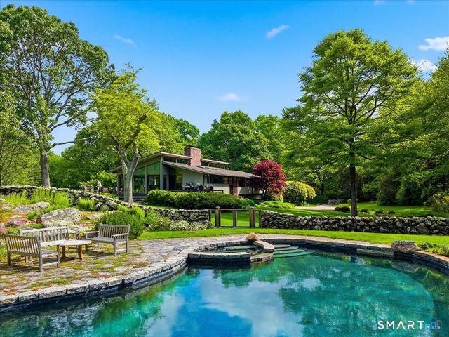 111 Tipping Rock Road, Stonington, CT 06378