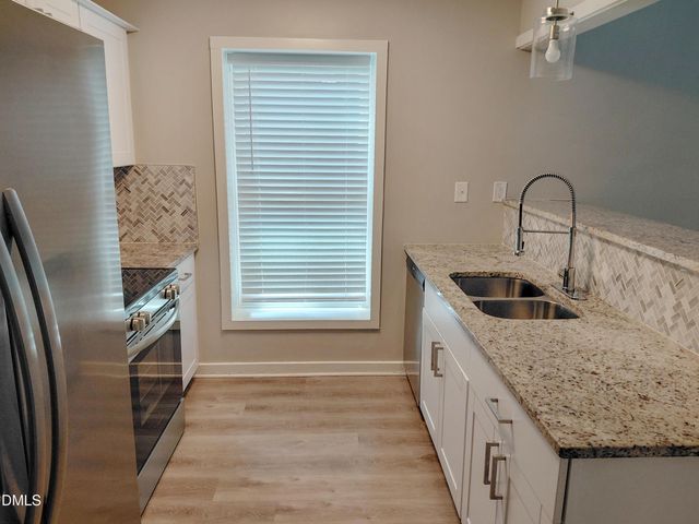 1204 Cedarhurst Drive, Sanford, NC 27332