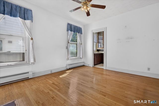 356 Humphrey Street, New Haven, CT 06511