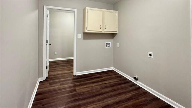 1735 Ridgefield Drive, Roswell, GA 30075