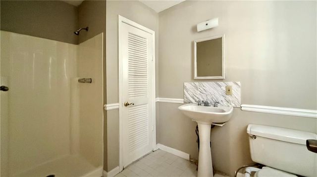 1735 Ridgefield Drive, Roswell, GA 30075