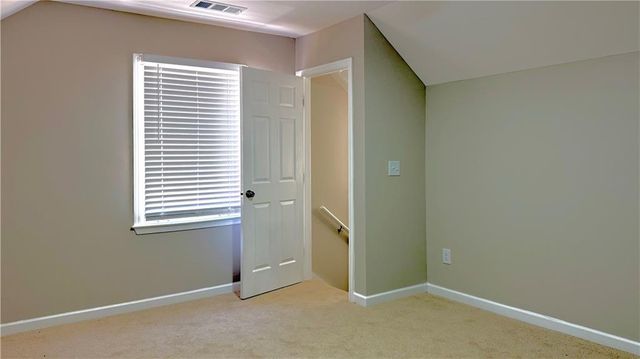 1735 Ridgefield Drive, Roswell, GA 30075