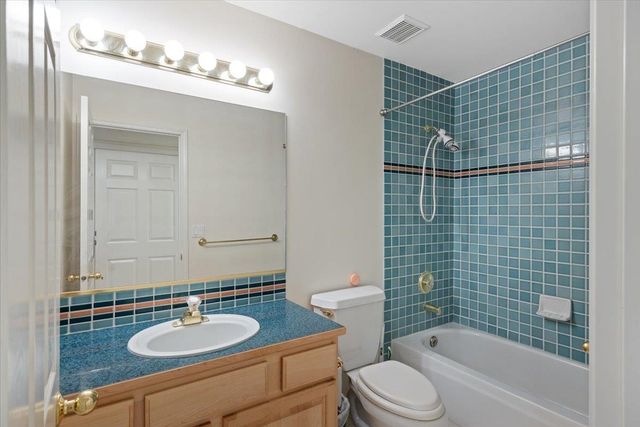 5915 S Dearborn Rd, Spokane, WA 99223