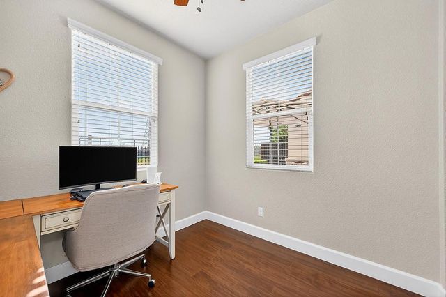 1591 Bonanza Ln, Folsom, CA 95630