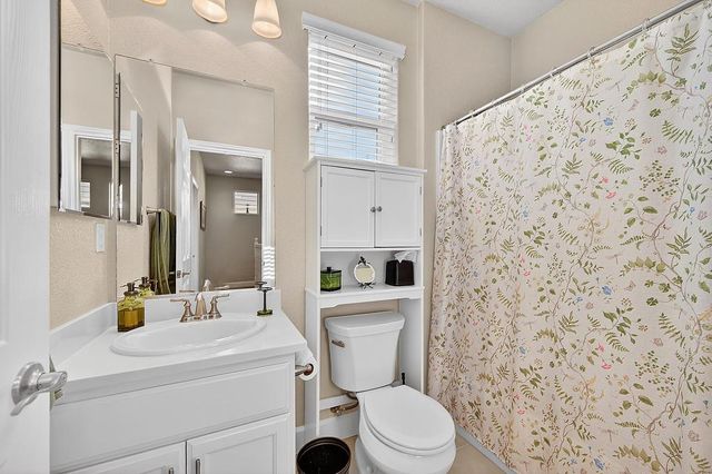 1591 Bonanza Ln, Folsom, CA 95630