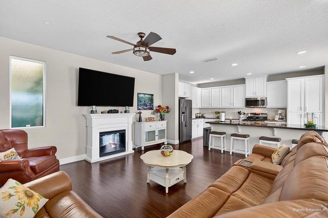 1591 Bonanza Ln, Folsom, CA 95630