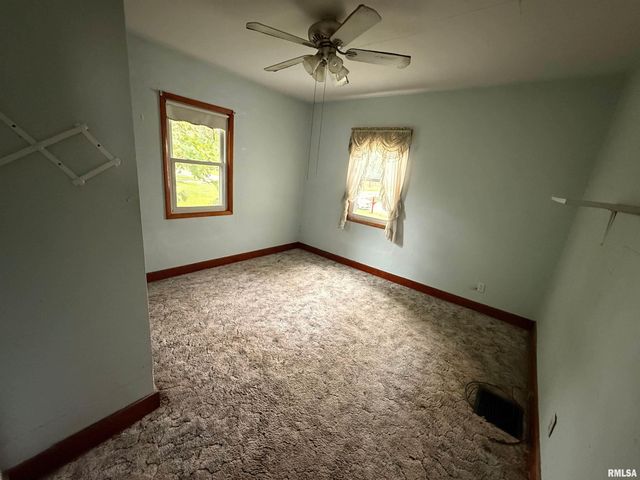 1248 N 7TH Street, Riverton, IL 62561