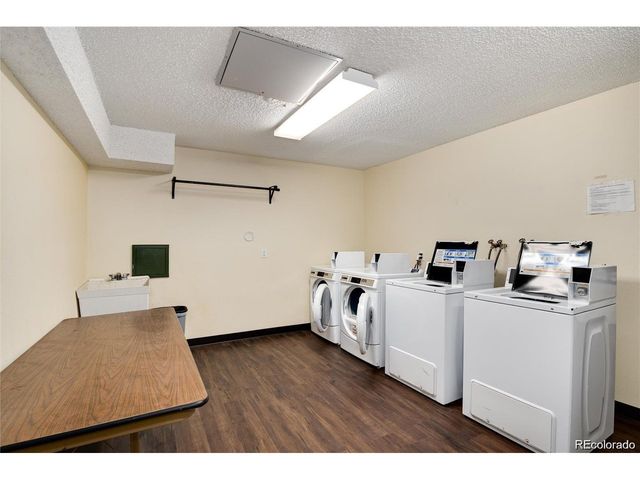 7455 E Quincy Ave 204, Denver, CO 80237