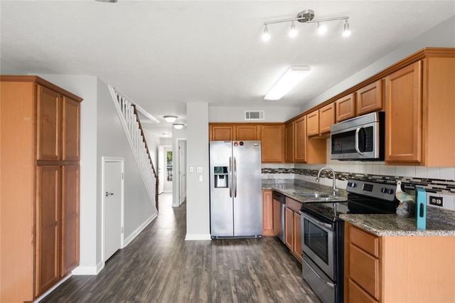 445 Carolcrest Lane 423, Livingston, TX 77351