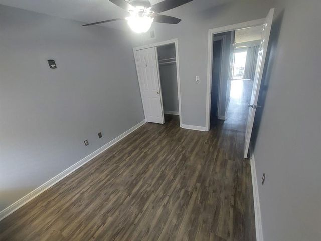445 Carolcrest Lane 423, Livingston, TX 77351
