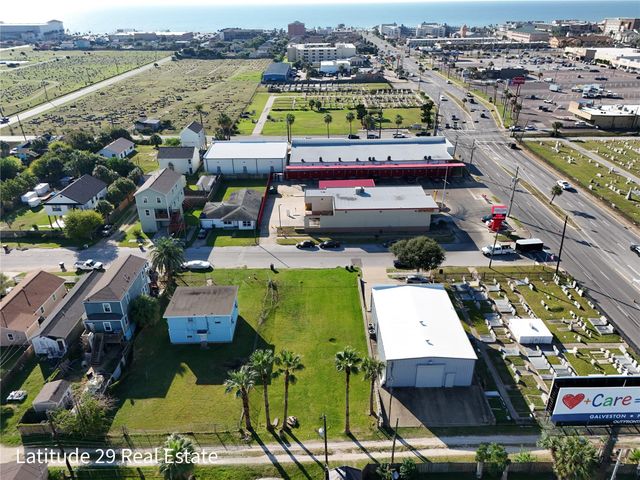 6006 Avenue T, Galveston, TX 77551