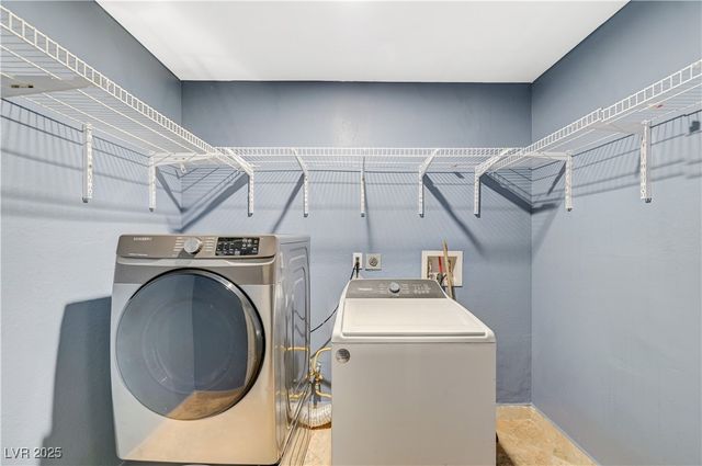 4825 Kilda Circle, Las Vegas, NV 89122