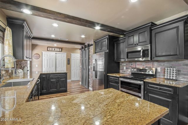 222 E SILVER CREEK Road, Gilbert, AZ 85296