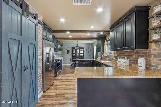222 E SILVER CREEK Road, Gilbert, AZ 85296