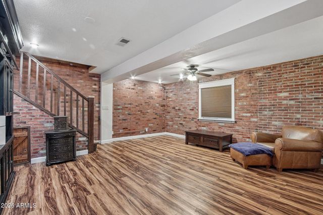 222 E SILVER CREEK Road, Gilbert, AZ 85296