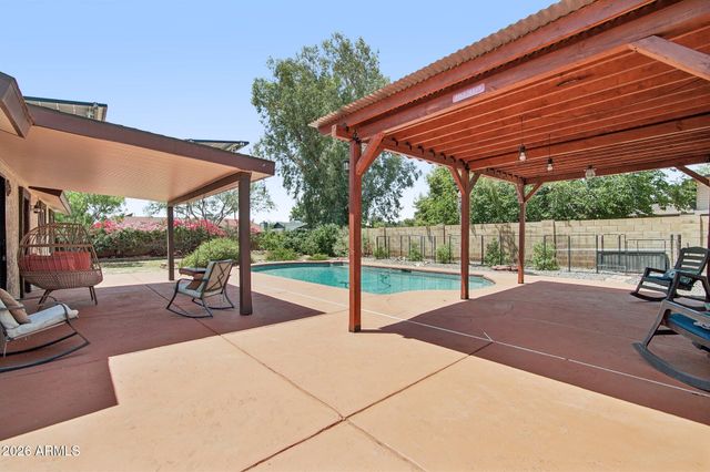 222 E SILVER CREEK Road, Gilbert, AZ 85296