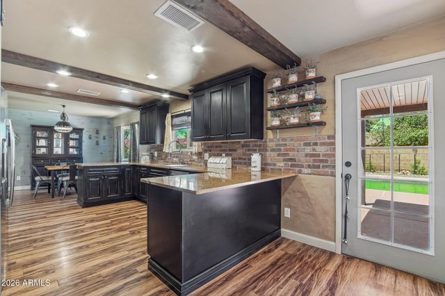 222 E SILVER CREEK Road, Gilbert, AZ 85296