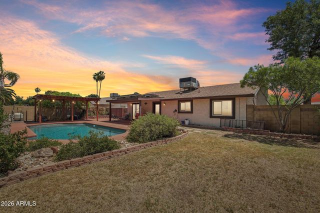 222 E SILVER CREEK Road, Gilbert, AZ 85296