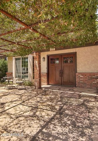 222 E SILVER CREEK Road, Gilbert, AZ 85296