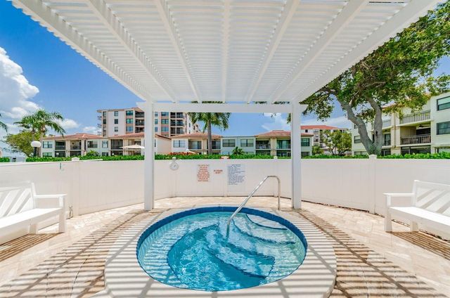 6265 SUN BOULEVARD 309, St Petersburg, FL 33715