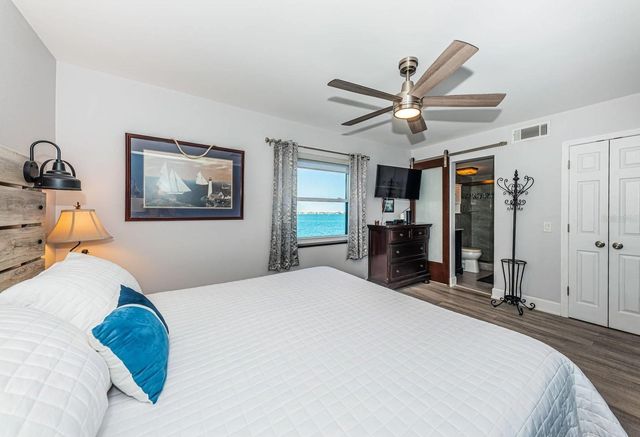 6265 SUN BOULEVARD 309, St Petersburg, FL 33715