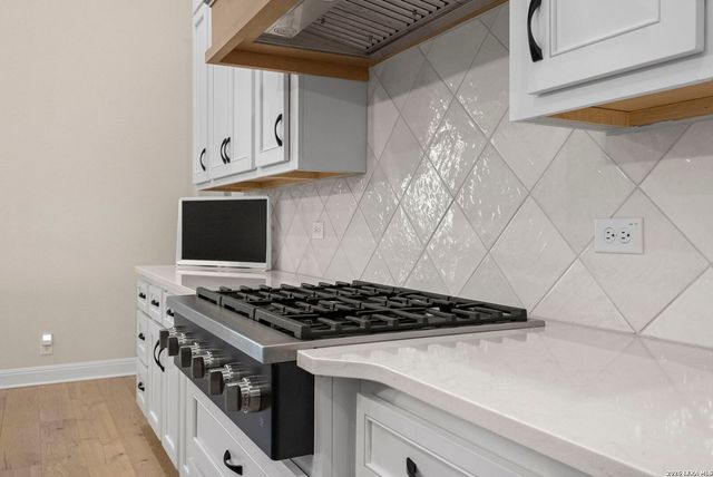 1140 Blackburnian, New Braunfels, TX 78132