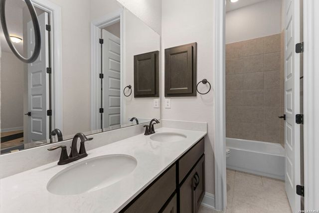 1140 Blackburnian, New Braunfels, TX 78132