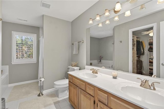 1909 Piney Woods LN, Virginia Beach, VA 23456