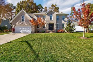 1909 Piney Woods LN, Virginia Beach, VA 23456