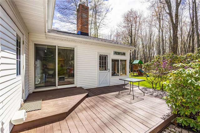 1249 Holley Rd Road, Webster, NY 14580