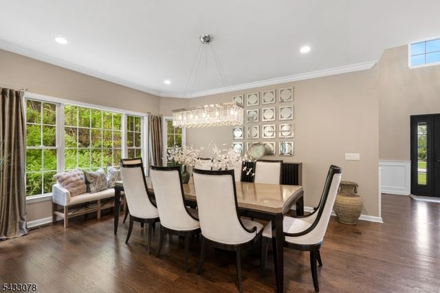9 Valley Manor Dr, Sparta Twp., NJ 07871