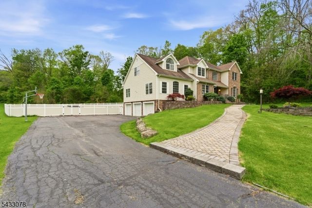 9 Valley Manor Dr, Sparta Twp., NJ 07871