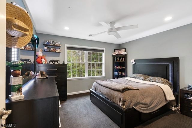 9 Valley Manor Dr, Sparta Twp., NJ 07871