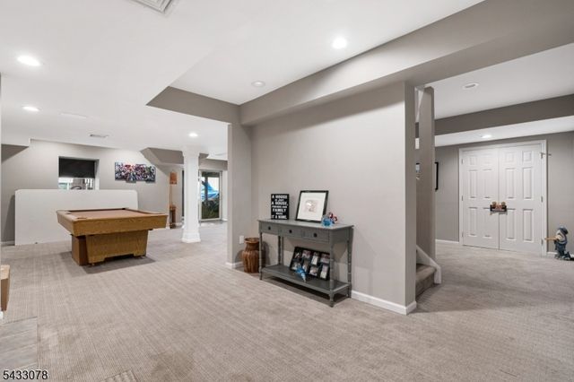 9 Valley Manor Dr, Sparta Twp., NJ 07871