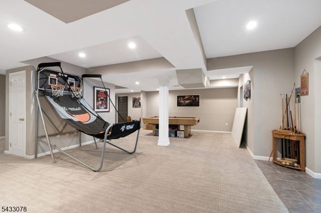 9 Valley Manor Dr, Sparta Twp., NJ 07871