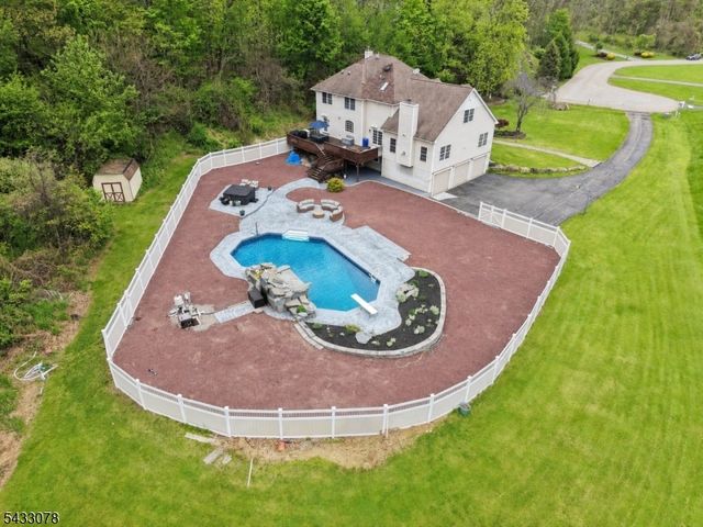 9 Valley Manor Dr, Sparta Twp., NJ 07871