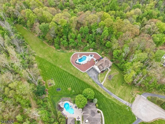 9 Valley Manor Dr, Sparta Twp., NJ 07871