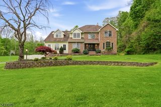 9 Valley Manor Dr, Sparta Twp., NJ 07871