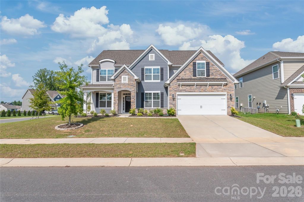 5703 Casper Drive, Charlotte, NC 28214