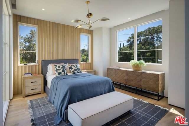 5056 Louise Avenue, Encino (los Angeles), CA 91316
