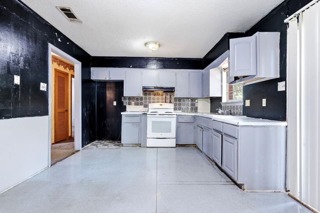 309 Janice Street, Jacksonville, AR 72076